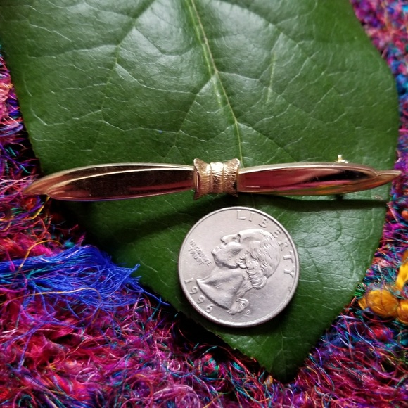 Vintage bar pin gold tone airplane propeller? - Picture 3 of 5